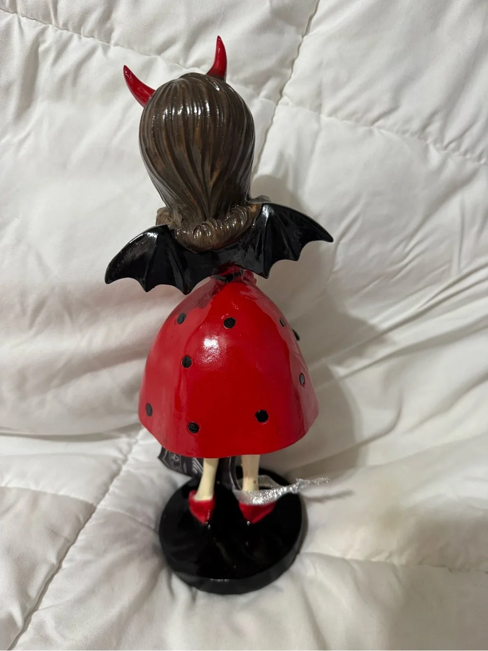 Bella Lux Halloween Devil Girl Figurine w/ Bat Purse – New with Tag – Gothic